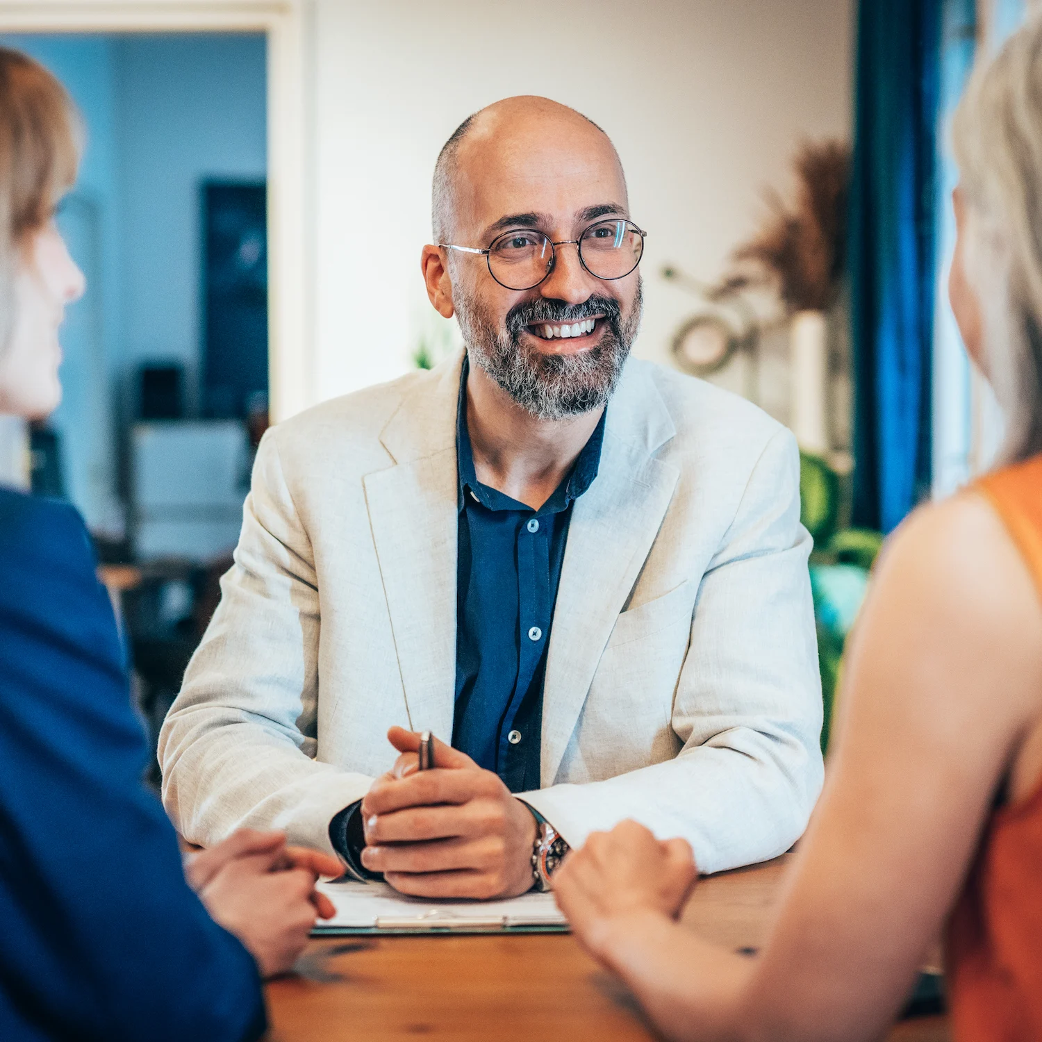 People with a retirement plan feel more confident about their future